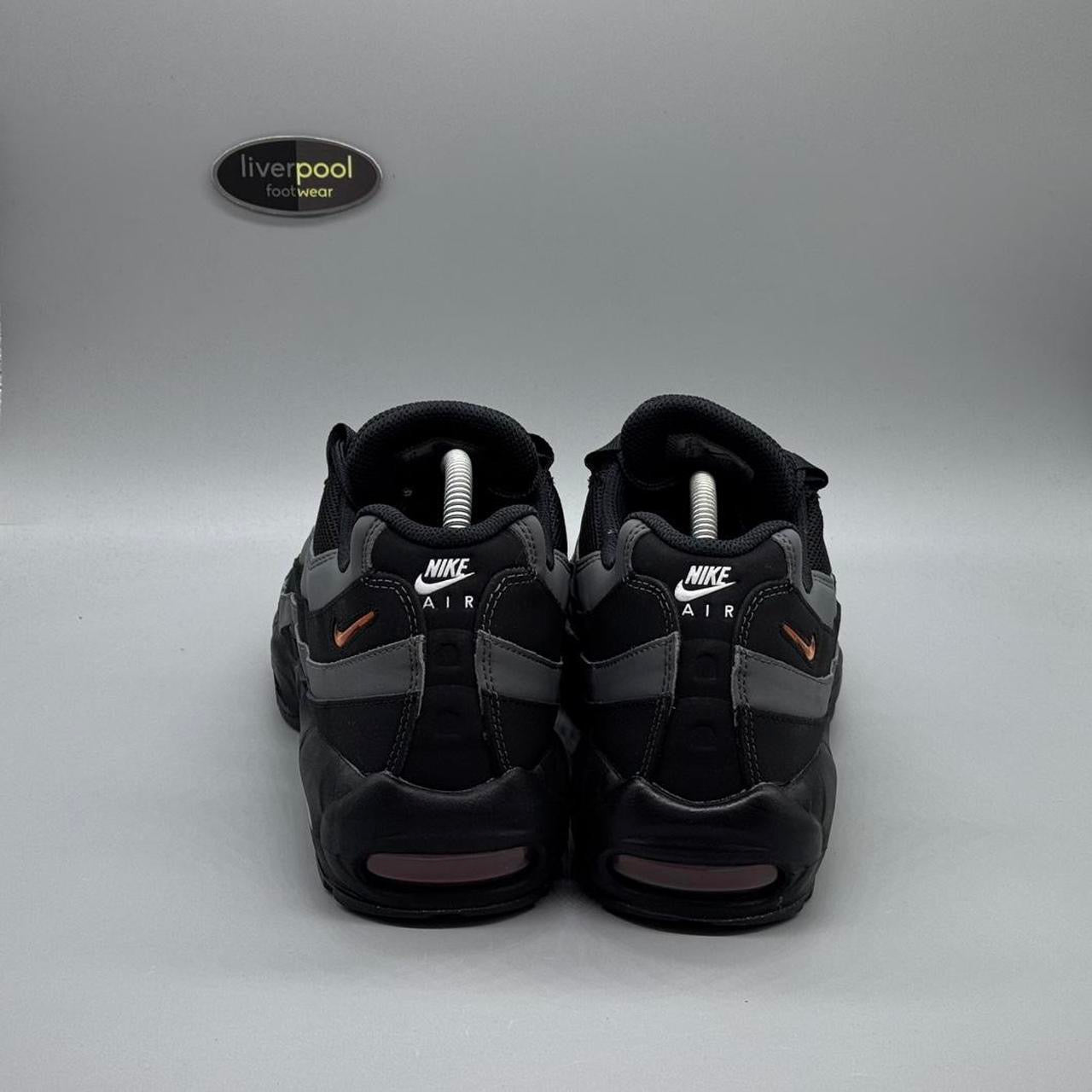 Nike Air Max 95 - Black / Grey / Safety Orange