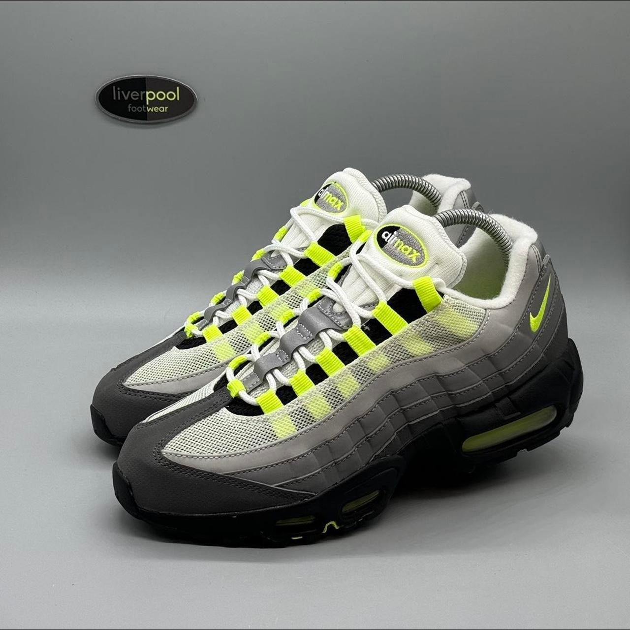 Nike Air Max 95 premium - Reflective neon