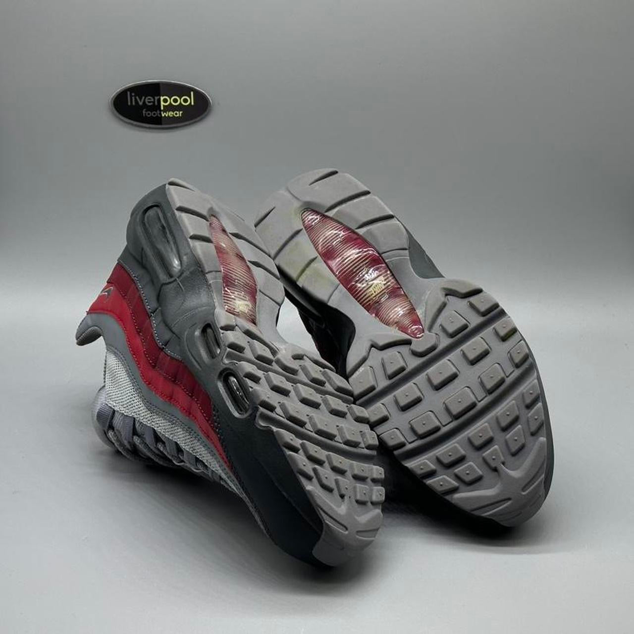 Nike Air Max 95 - Grey / Team Red